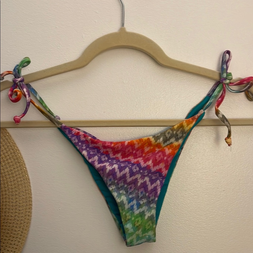 Vibrant Rainbow Triangle Bikini Set - image 3